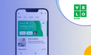 Aplikacja mobilna VeloBanku pokazuje saldo konta 2550 PLN. Logo VeloBanku.