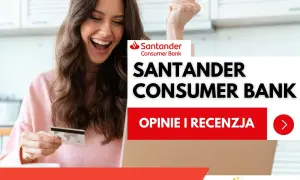 Szczęśliwa kobieta z kartą kredytową cieszy się z oferty Santander Consumer Bank. Sprawdź opinie i recenzje!