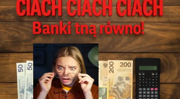 Przerażona kobieta patrzy na pieniądze i kalkulator. Banki tną zyski, a lokaty 1 miesięczne tracą na wartości.