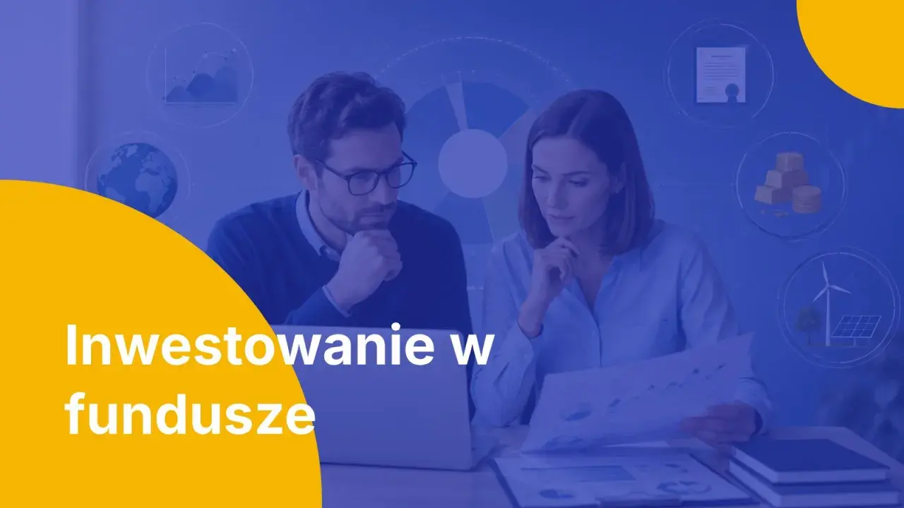 Para analizująca wykresy i dane, zastanawiająca się, czy warto grać na giełdzie, inwestując w fundusze.