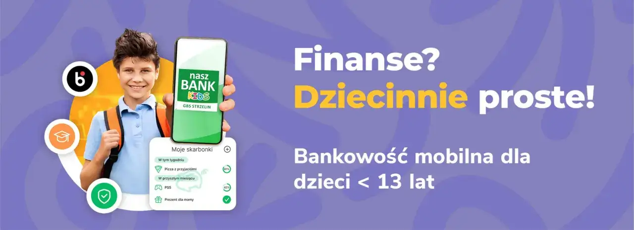 Uśmiechnięty chłopiec z plecakiem prezentuje smartfon z aplikacją 